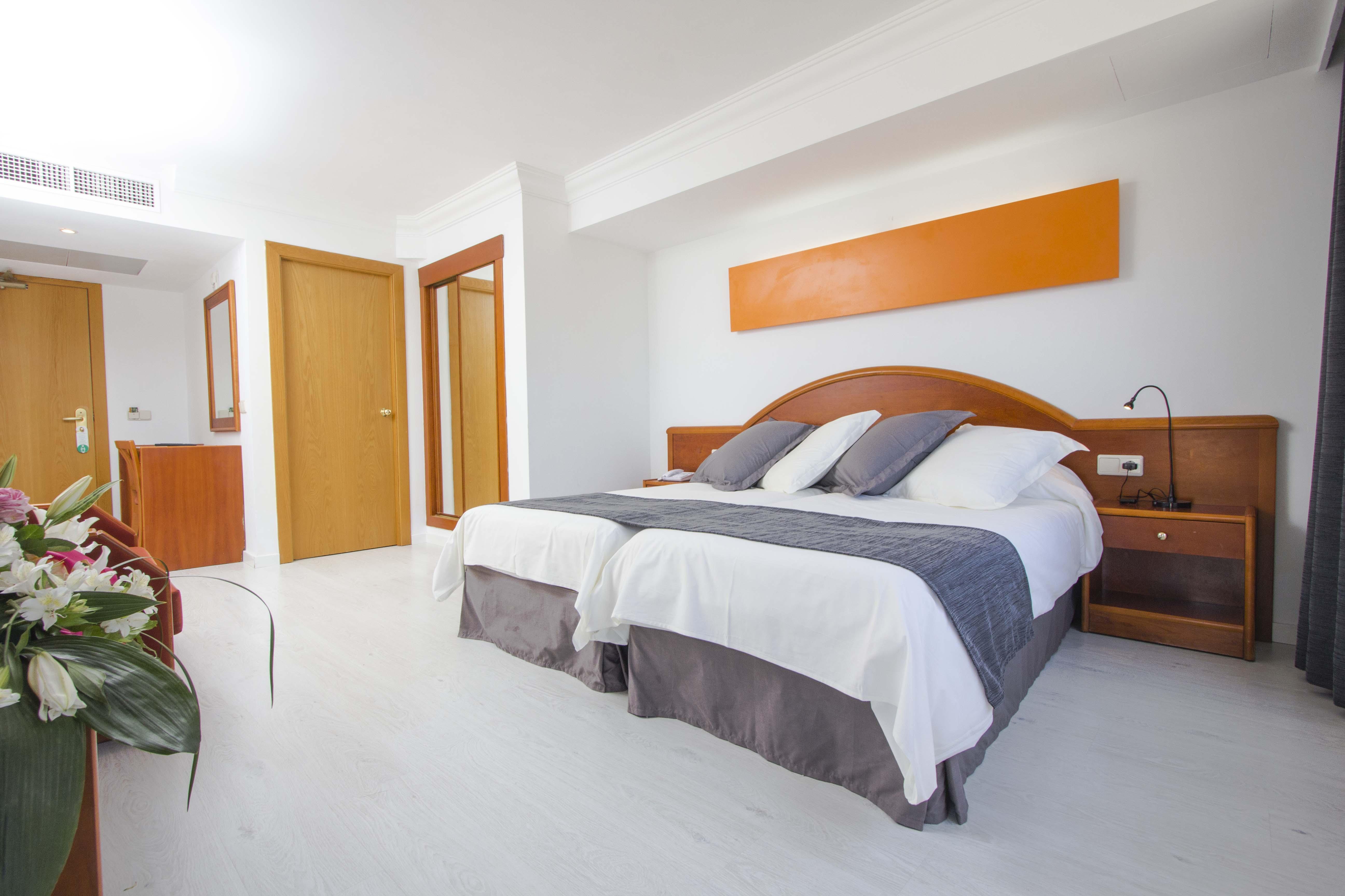 Hotel Sant Jordi Playa de Palma  Exterior photo